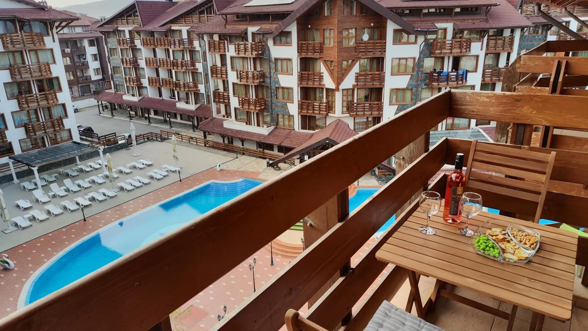 Bansko Belvedere Apartament 保加利亚